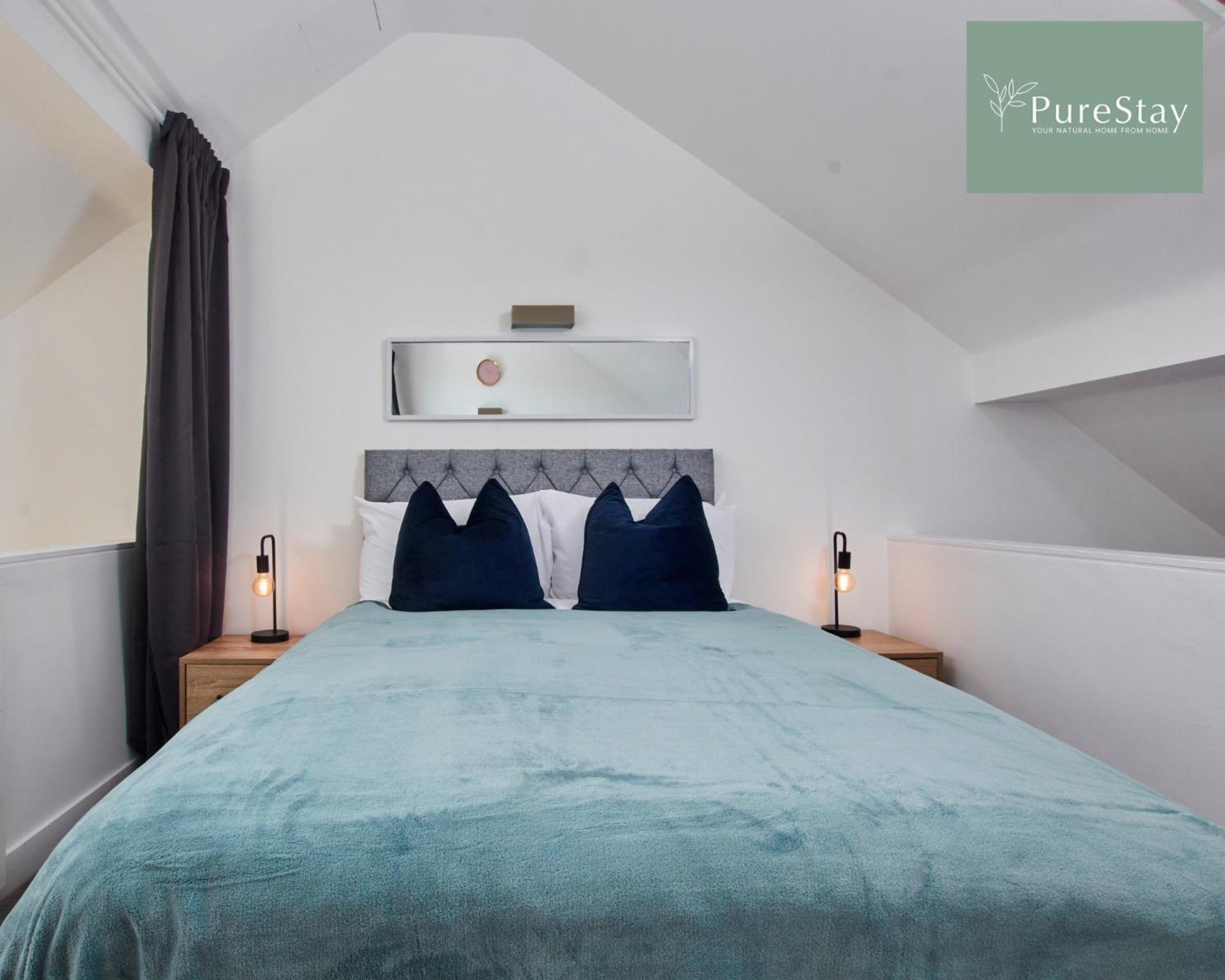 Beautiful Four Bed House By Purestay Short Lets & Serviced Accommodation Coventry With Parking 外观 照片